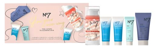 No7 Glow Your Own Way Christmas Gift Set